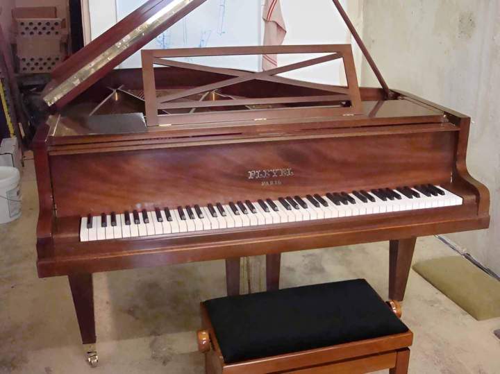 Restauration de piano Limours